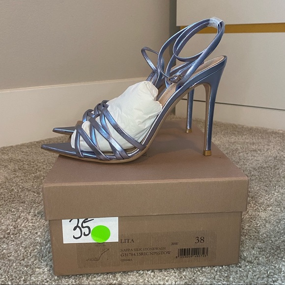 SOLD ✨Gianvito Rossi ‘Lita’ Metallic Leather Sandal NWT Size 38 - Picture 3 of 9